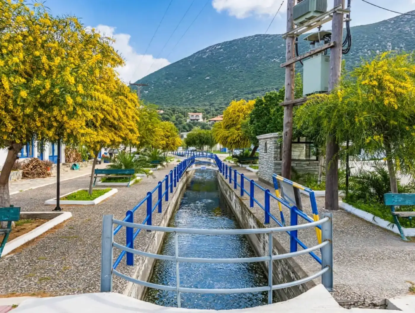 Αλμυροπόταμος