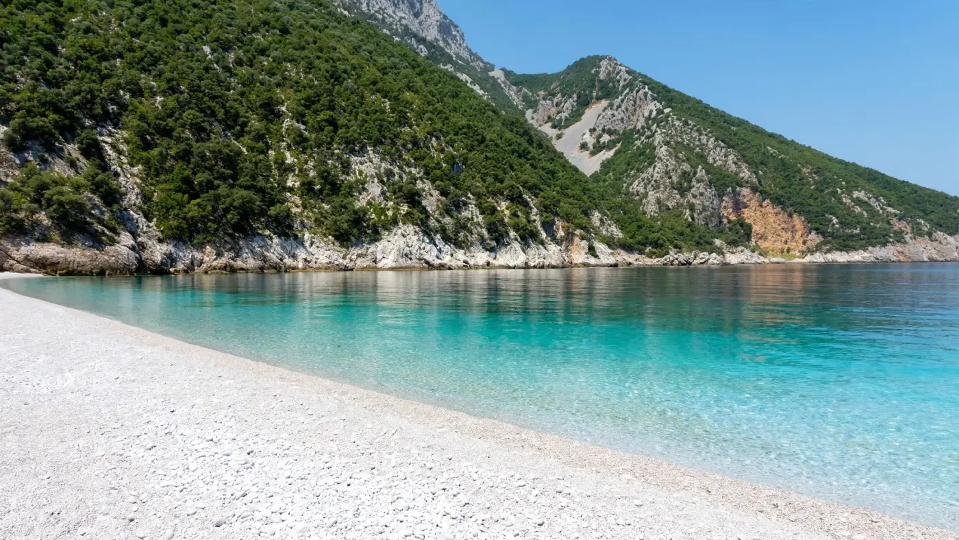 κρυφή παραλία της Εύβοιας